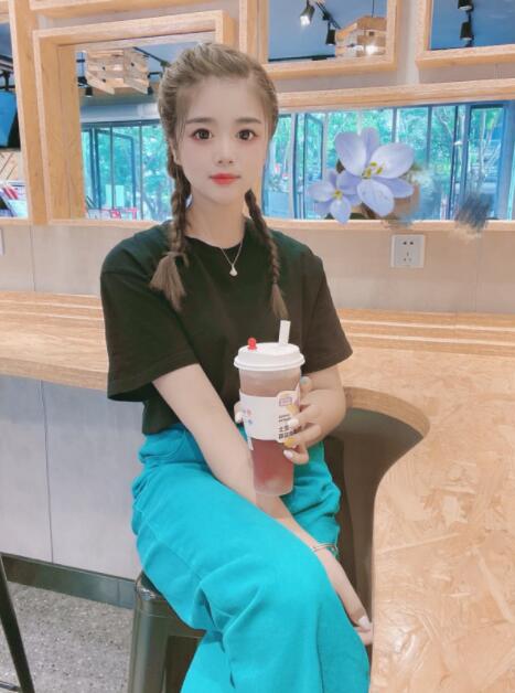 【佛山】 禅城区 气质很好的妙龄女郎